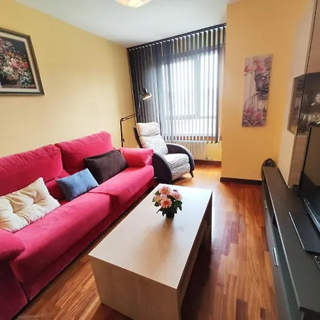 Dos Habitaciones, Garaje, Zona Minoca, *